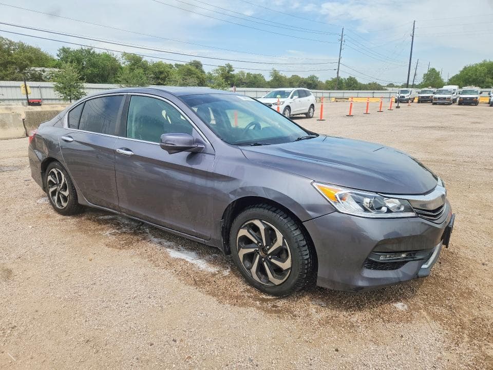 2017 HONDA ACCORD EX 4