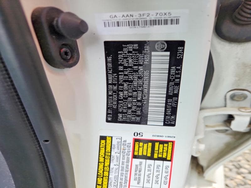 2024 TOYOTA CAMRY LE 12