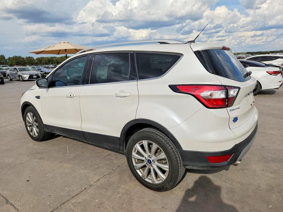 2017 FORD ESCAPE TITANIUM 2