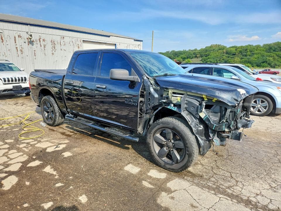 2018 RAM 1500 ST 4