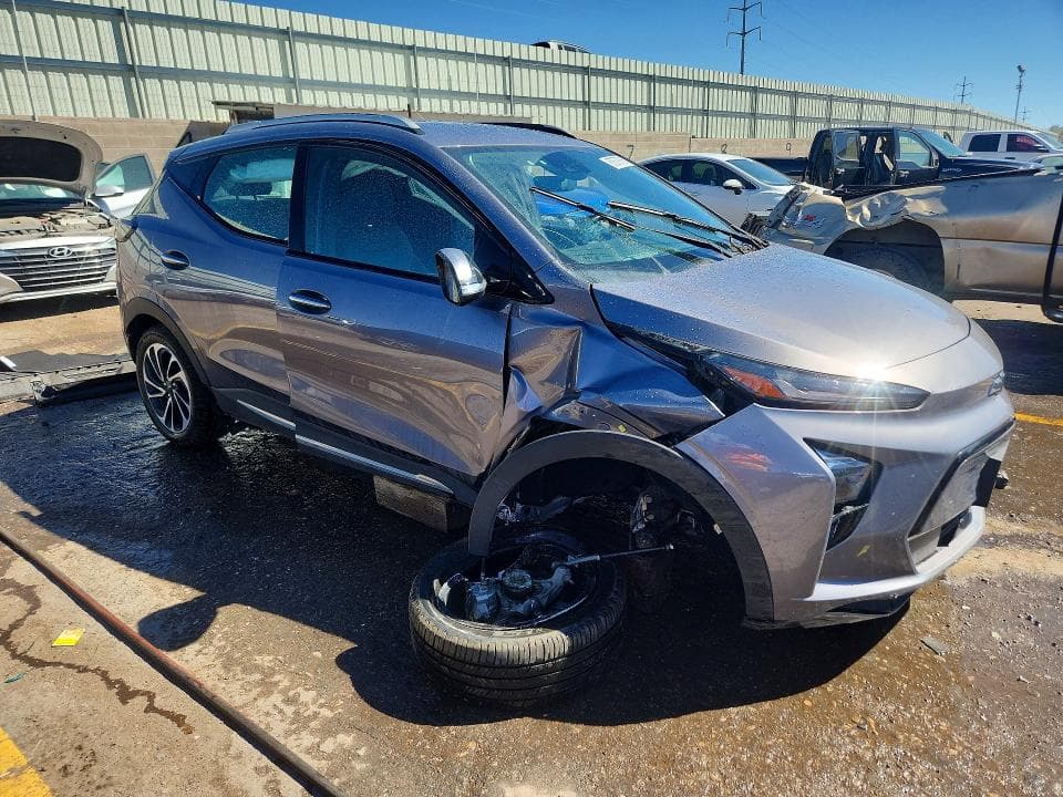 2023 CHEVROLET BOLT EUV PREMIER 4