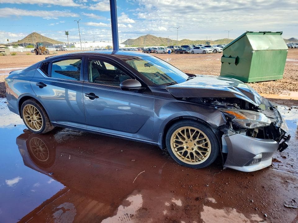 2019 NISSAN ALTIMA S 4
