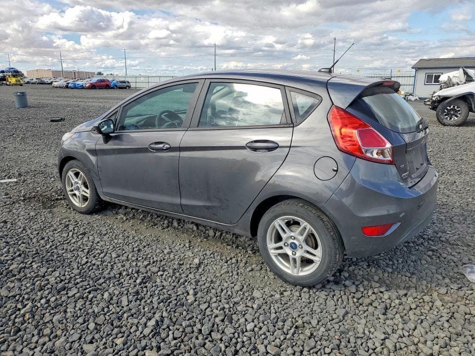 2017 FORD FIESTA SE 2