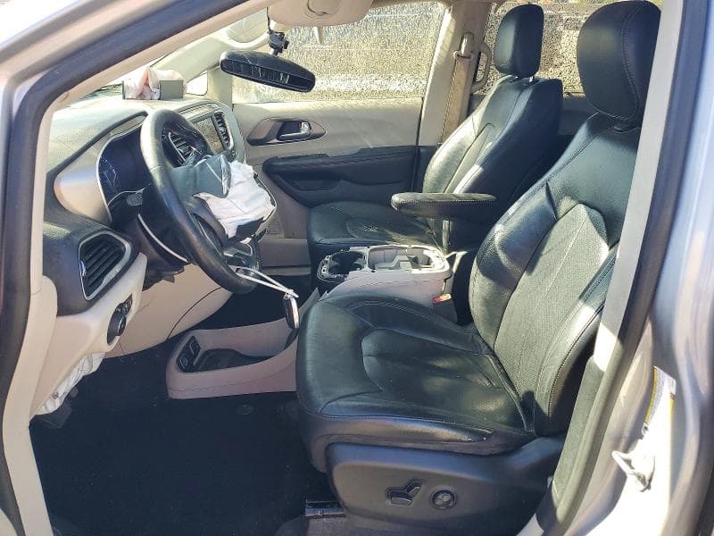 2020 CHRYSLER PACIFICA TOURING L 7