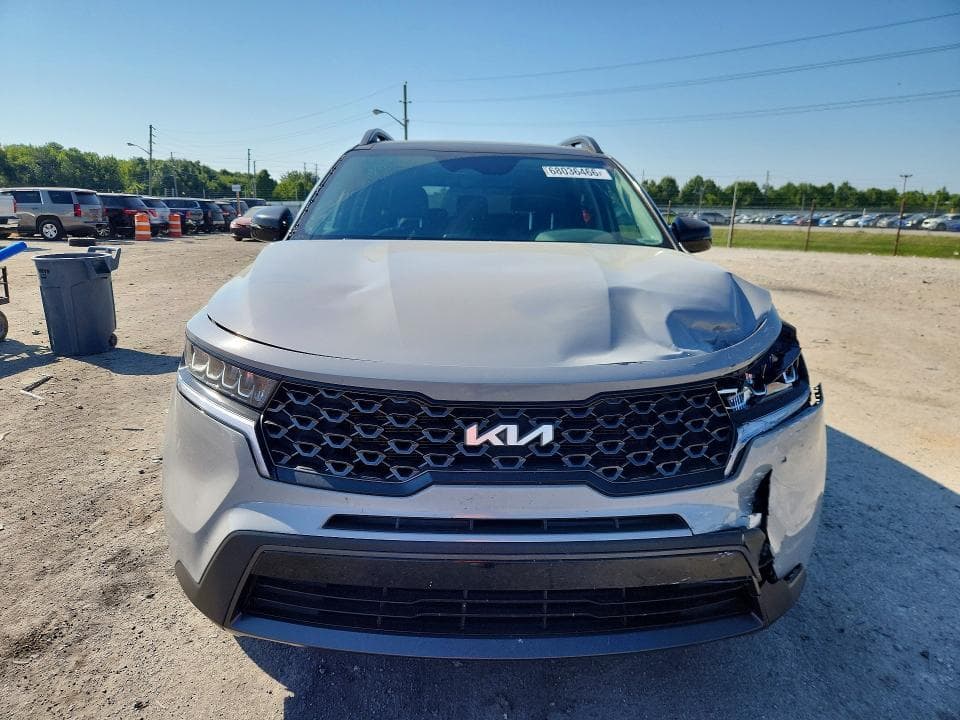 2022 KIA SORENTO S 5