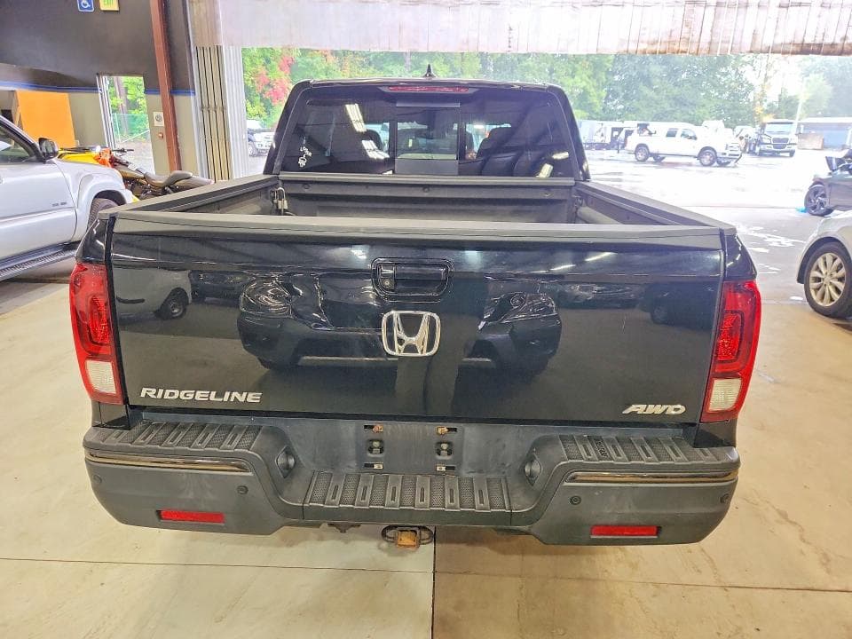 2019 HONDA RIDGELINE BLACK EDITION 6