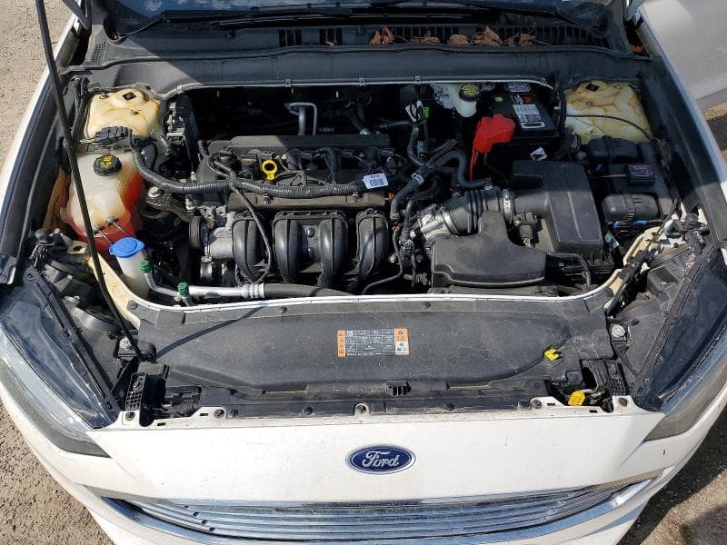 2017 FORD FUSION SE 11