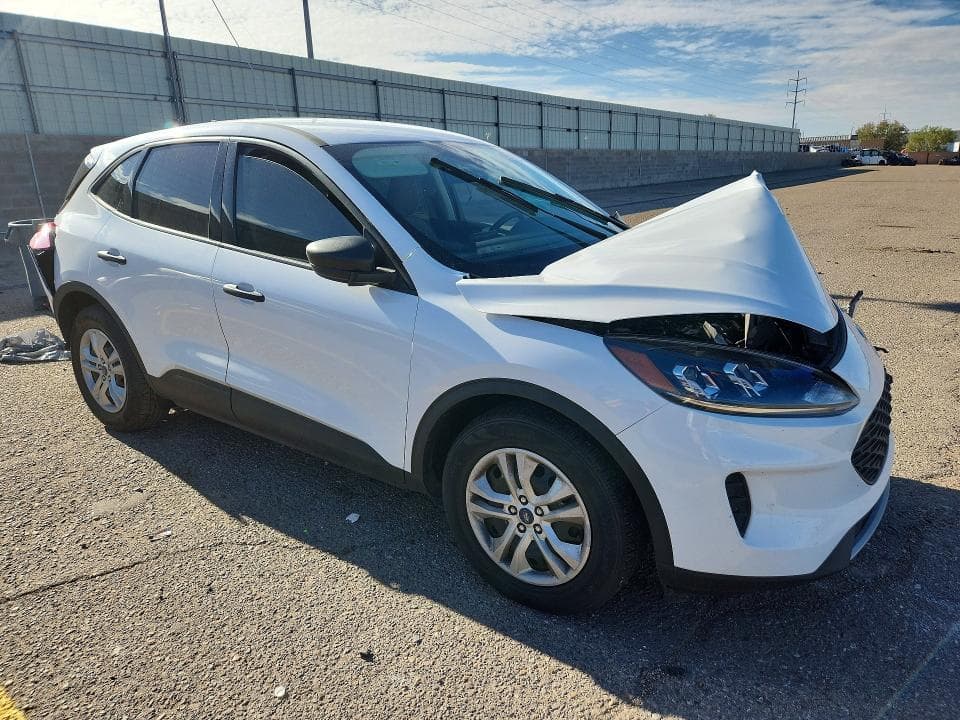 2022 FORD ESCAPE S 4