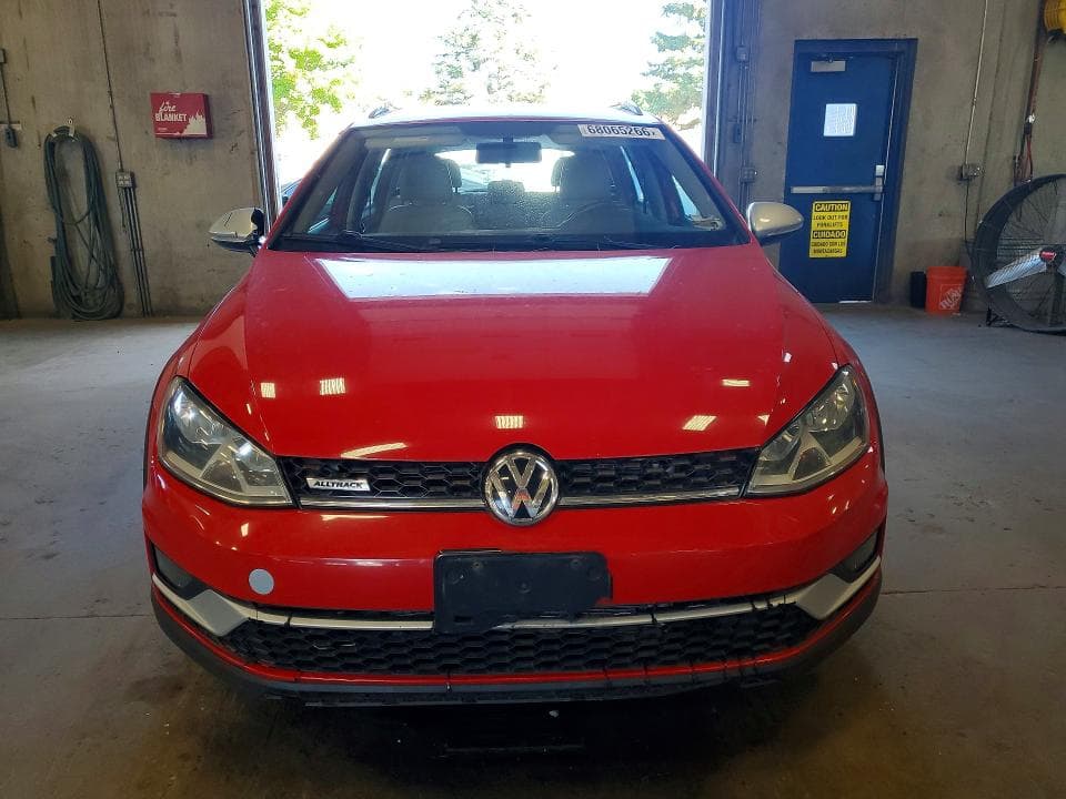 2017 VOLKSWAGEN GOLF ALLTRACK S 5