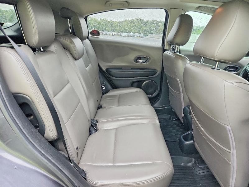 2017 HONDA HR-V EX 10