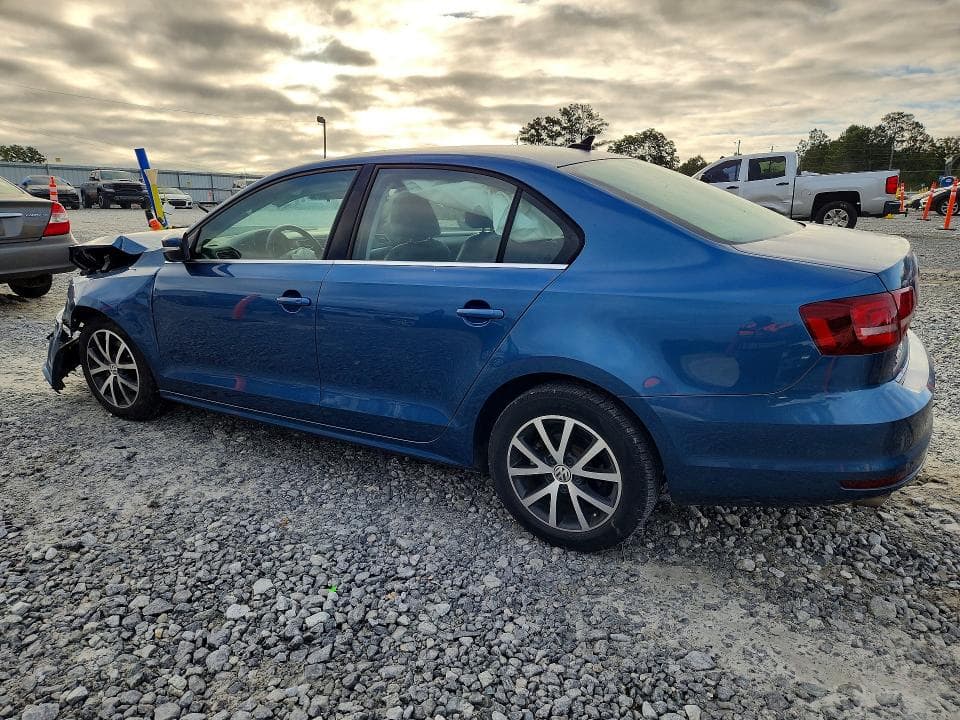 2017 VOLKSWAGEN JETTA SE 2