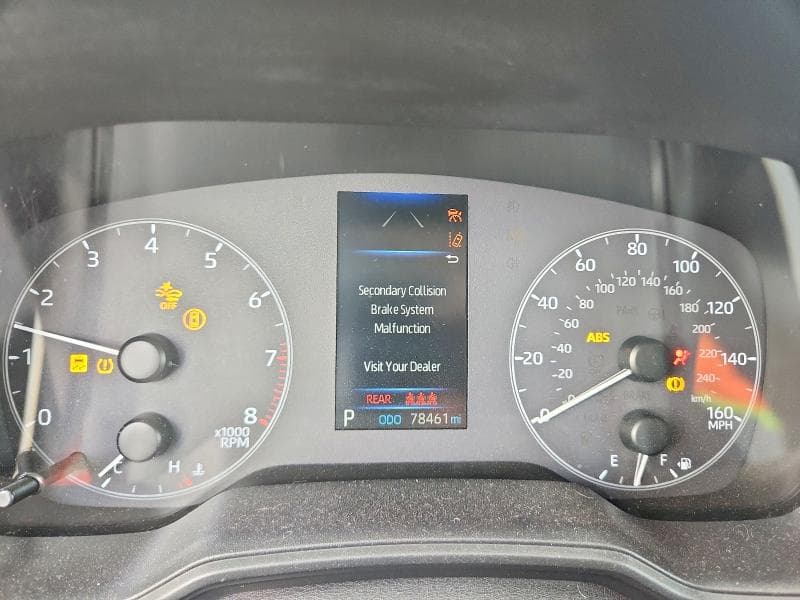 2023 TOYOTA COROLLA LE 9