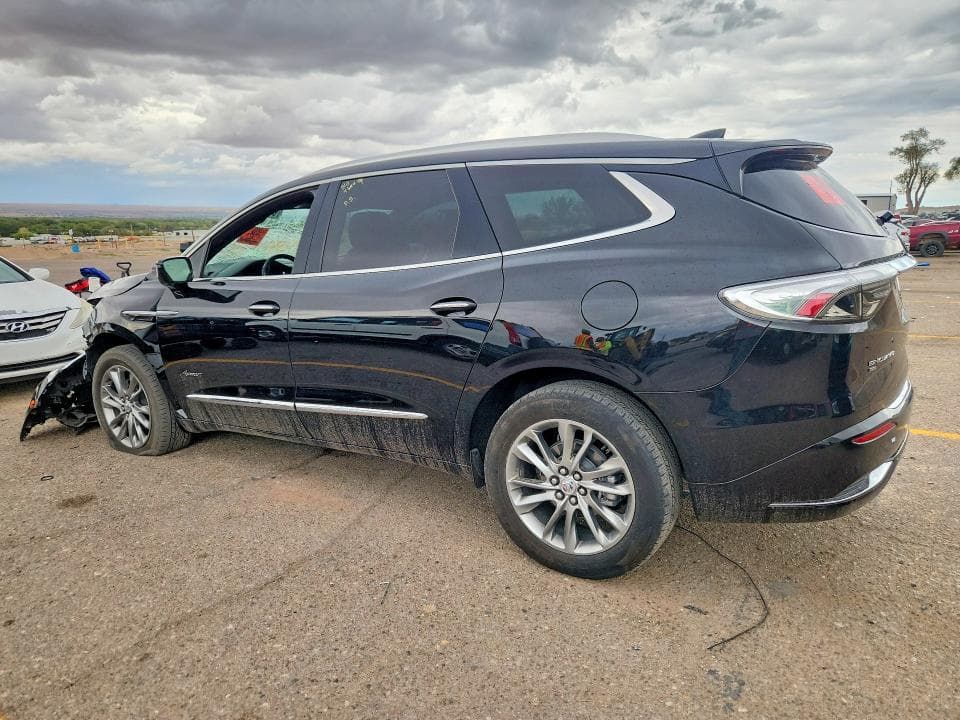 2024 BUICK ENCLAVE AVENIR 2