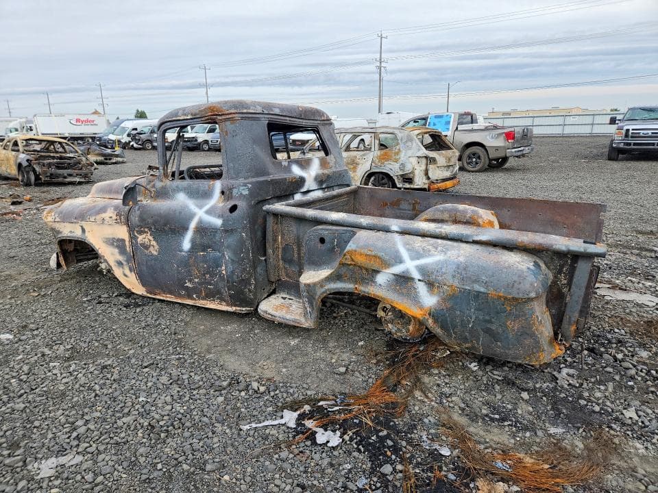 1956 CHEVROLET 3100 2