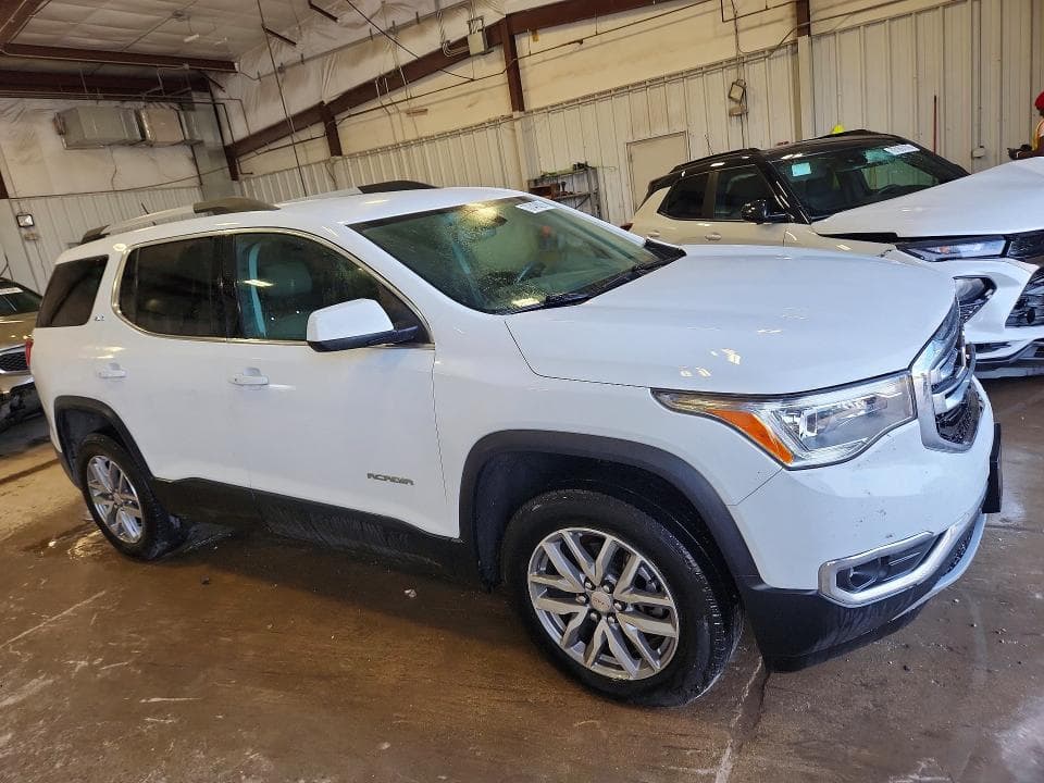 2017 GMC ACADIA SLE 4