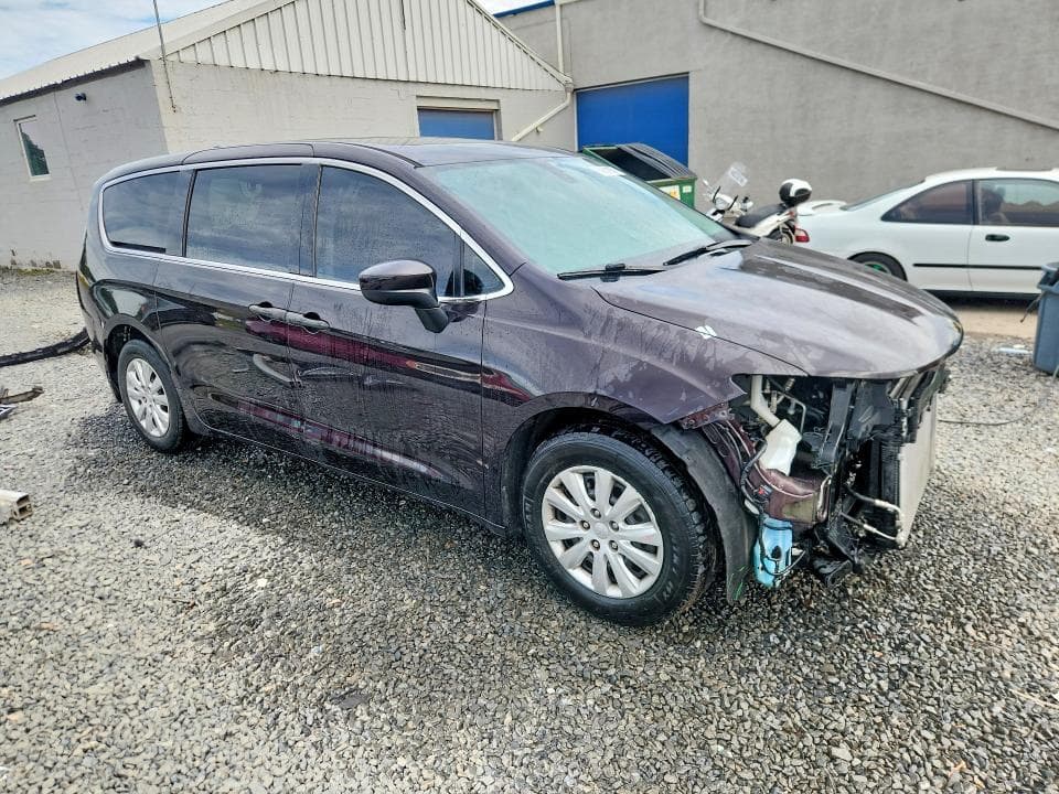 2018 CHRYSLER PACIFICA L 4