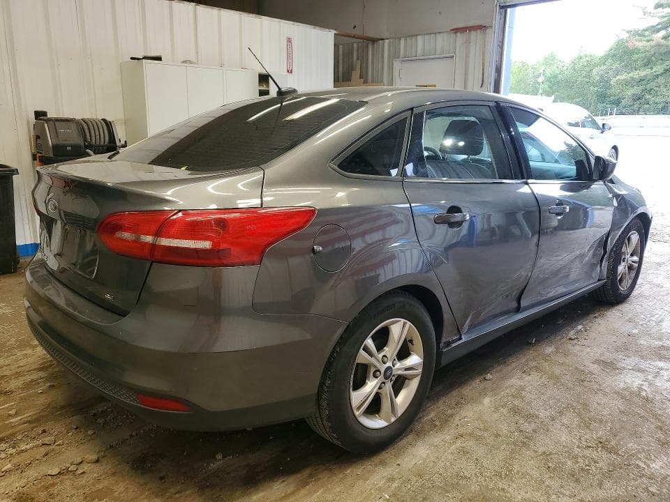 2018 FORD FOCUS SE 3