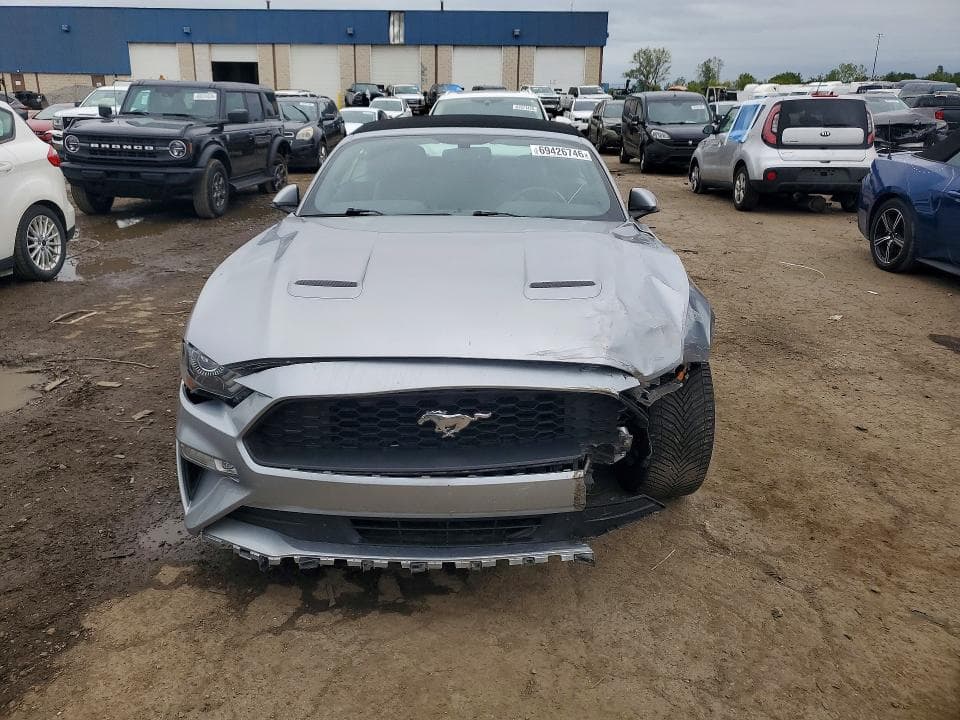 2020 FORD MUSTANG 5