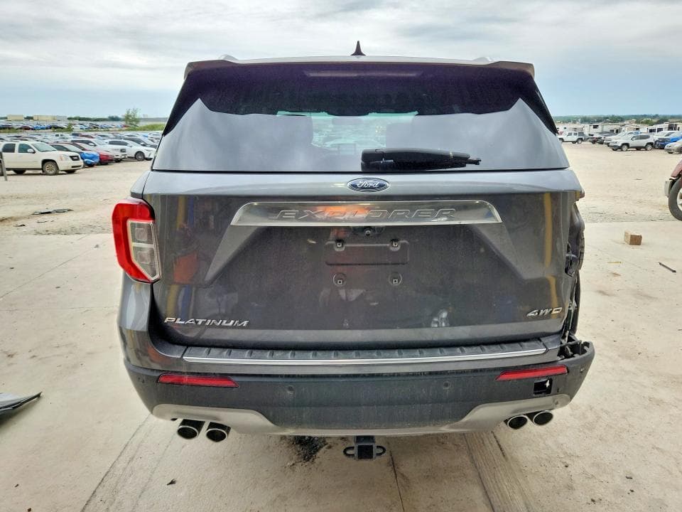 2022 FORD EXPLORER PLATINUM 6