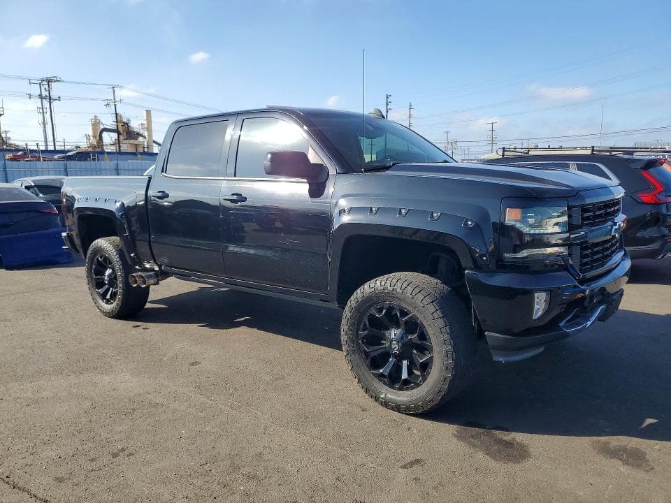 2017 CHEVROLET SILVERADO K1500 LTZ 4