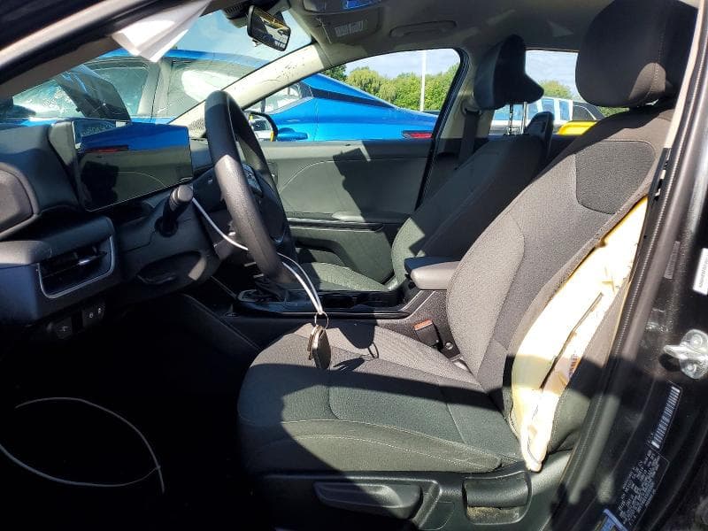 2025 KIA K4 LXS 7
