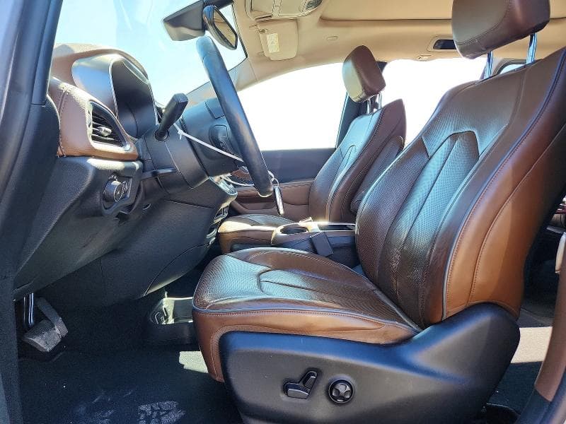 2017 CHRYSLER PACIFICA LIMITED 7
