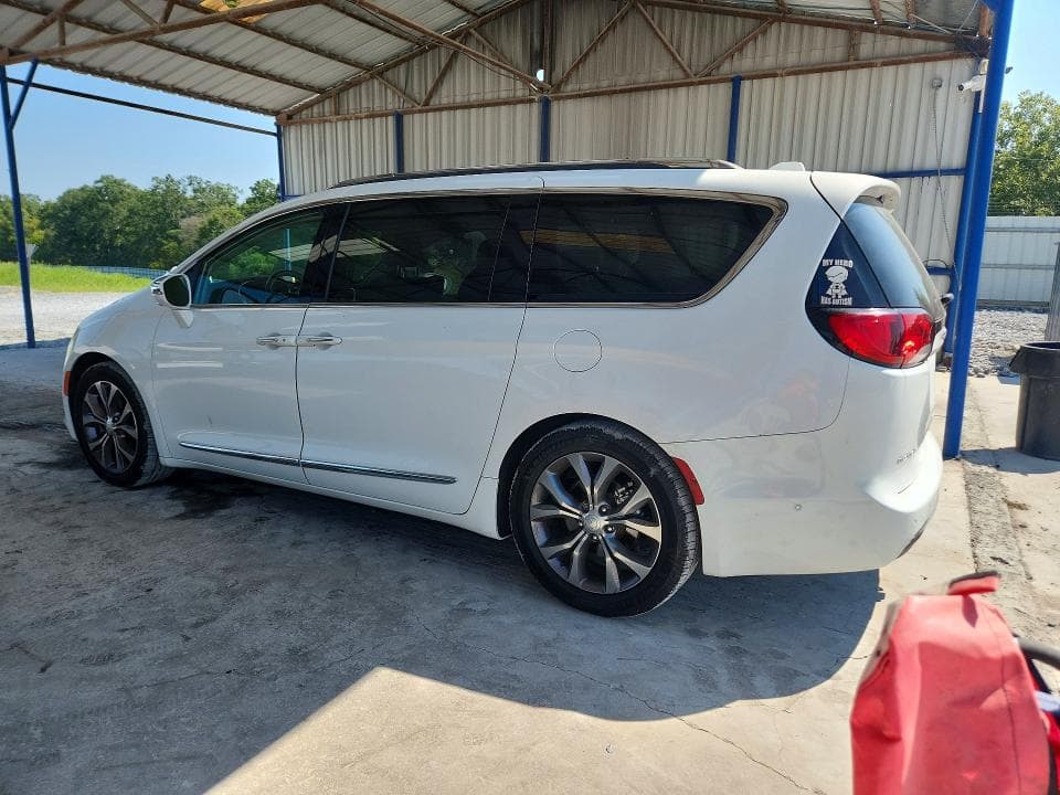 2018 CHRYSLER PACIFICA LIMITED 2