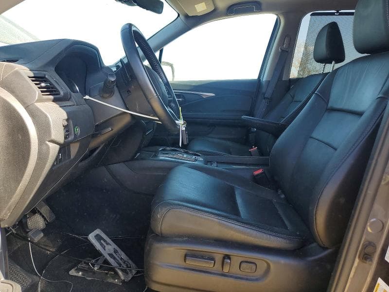 2022 HONDA PILOT SE 7