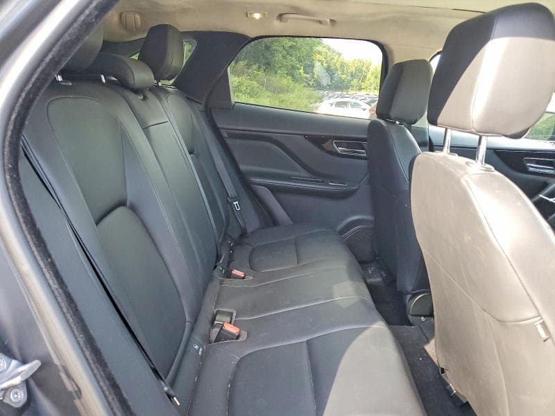 2019 JAGUAR F-PACE 11