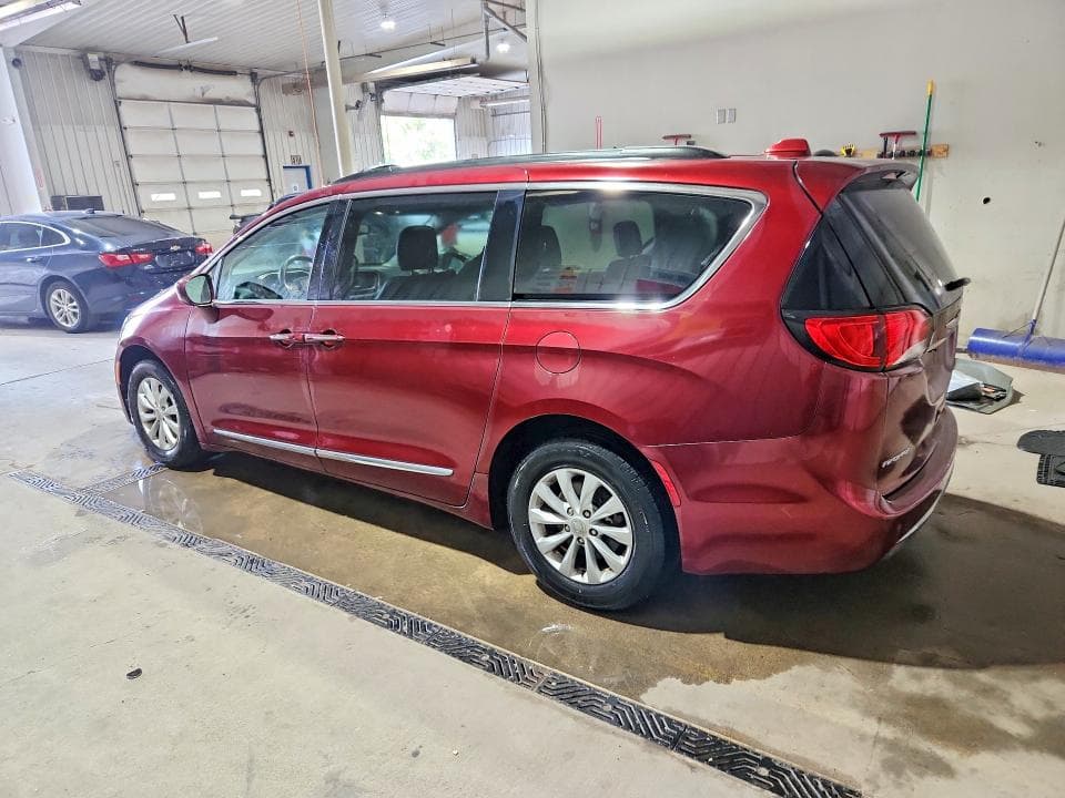 2017 CHRYSLER PACIFICA TOURING L 2