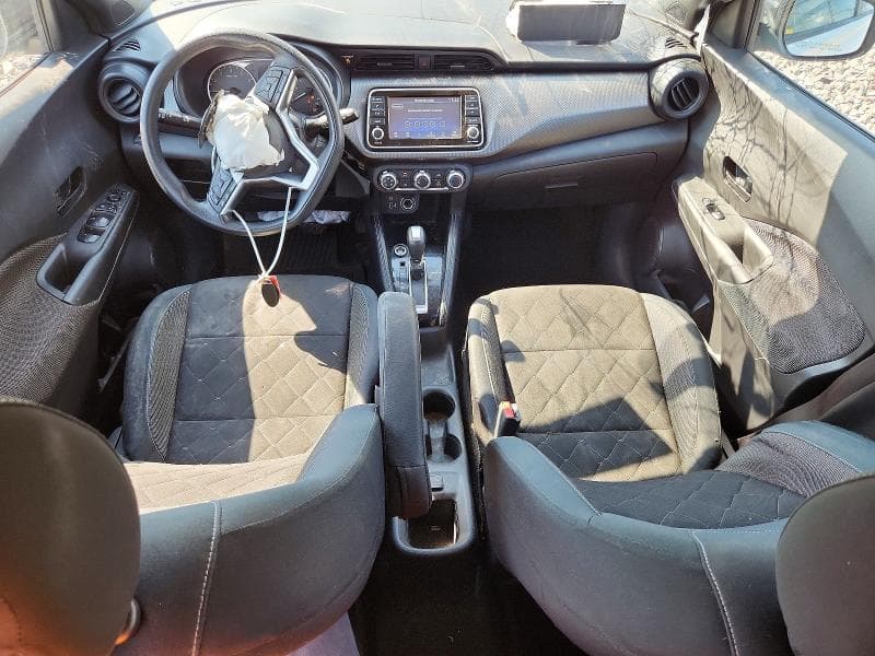 2019 NISSAN KICKS S 8