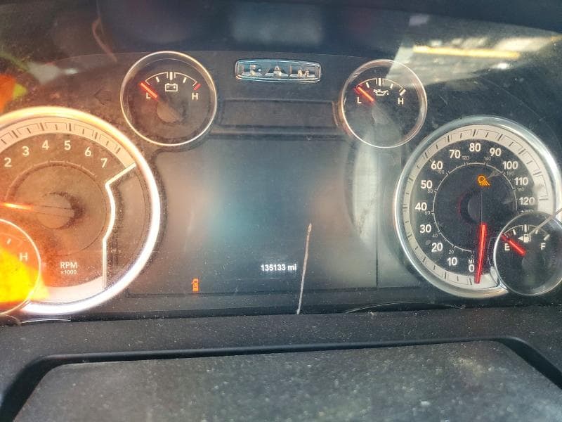 2019 RAM 1500 CLASSIC SLT 9