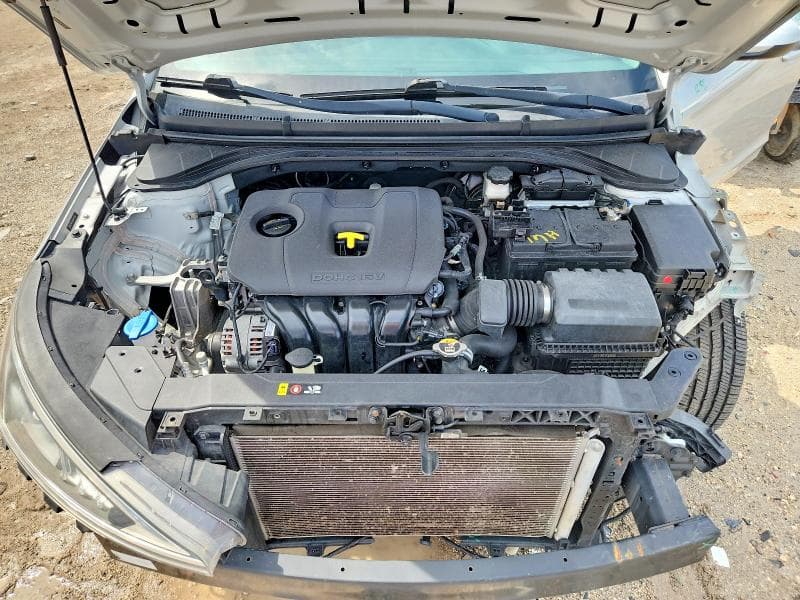 2019 HYUNDAI ELANTRA SE 11
