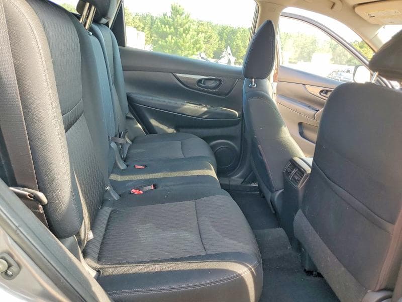 2019 NISSAN ROGUE S 10