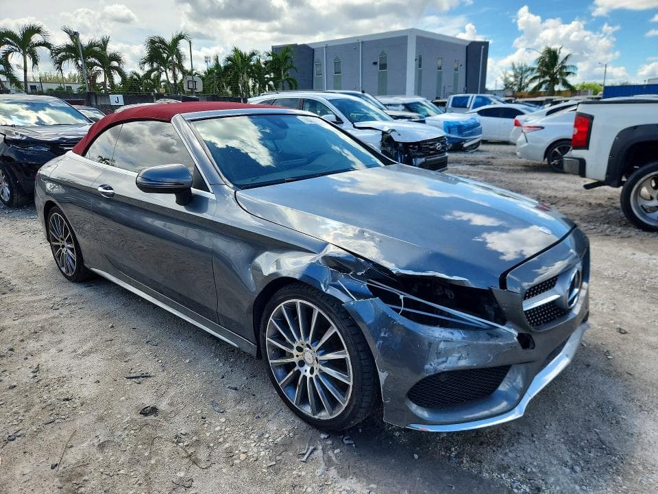 2017 MERCEDES-BENZ C 300 4