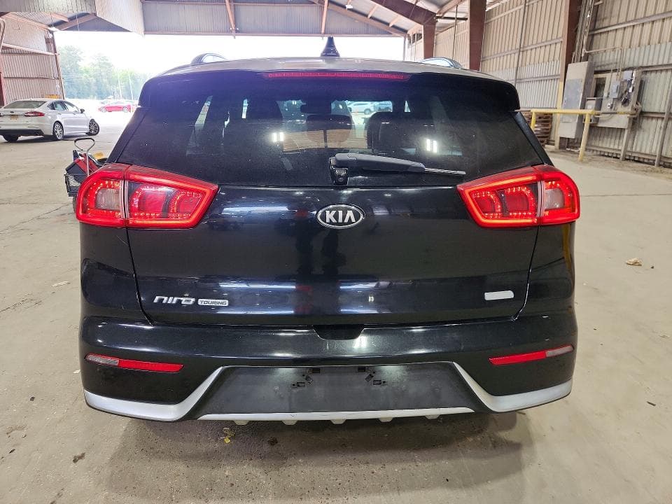 2017 KIA NIRO EX 6