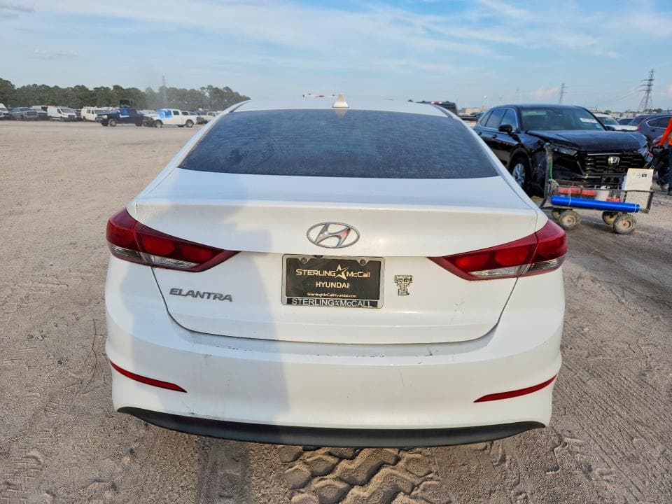 2018 HYUNDAI ELANTRA SEL 6