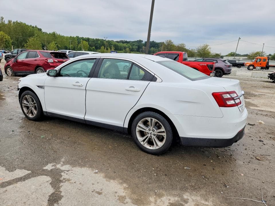 2019 FORD TAURUS SEL 2