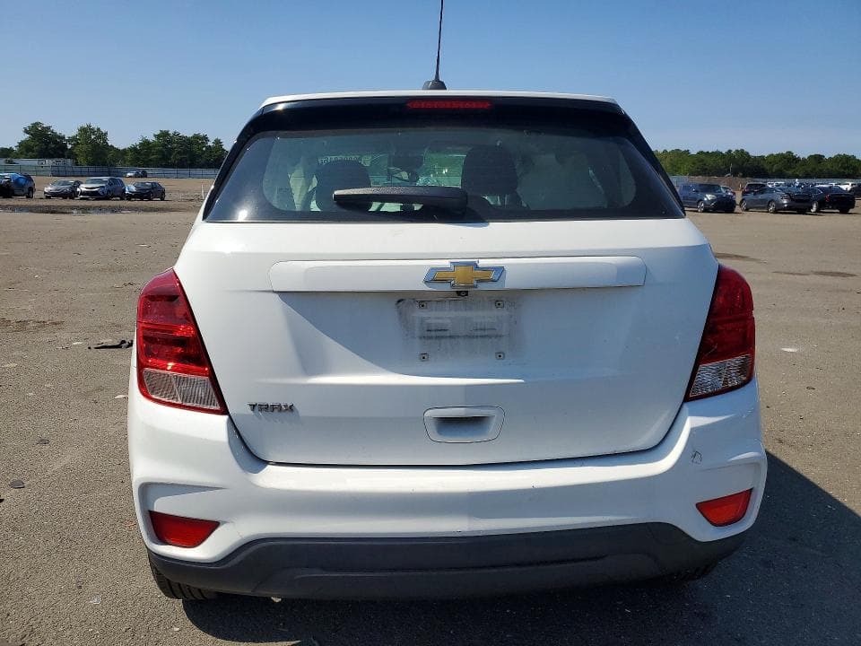 2018 CHEVROLET TRAX LS 6