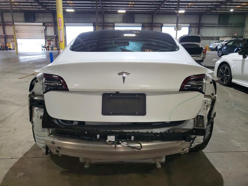 2021 TESLA MODEL 3 6