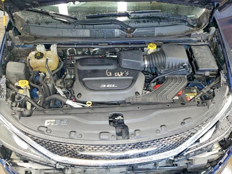 2017 CHRYSLER PACIFICA TOURING L 12