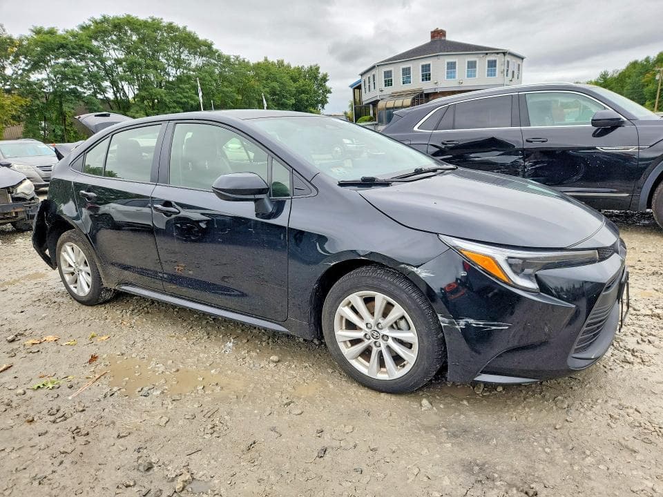 2023 TOYOTA COROLLA 4