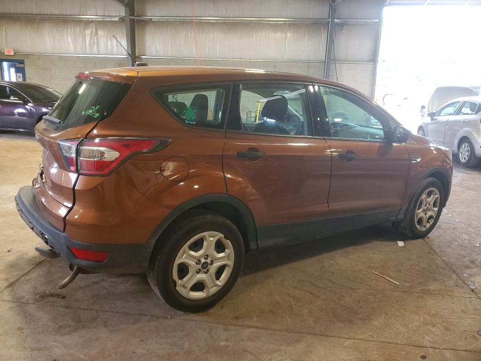 2017 FORD ESCAPE S 3