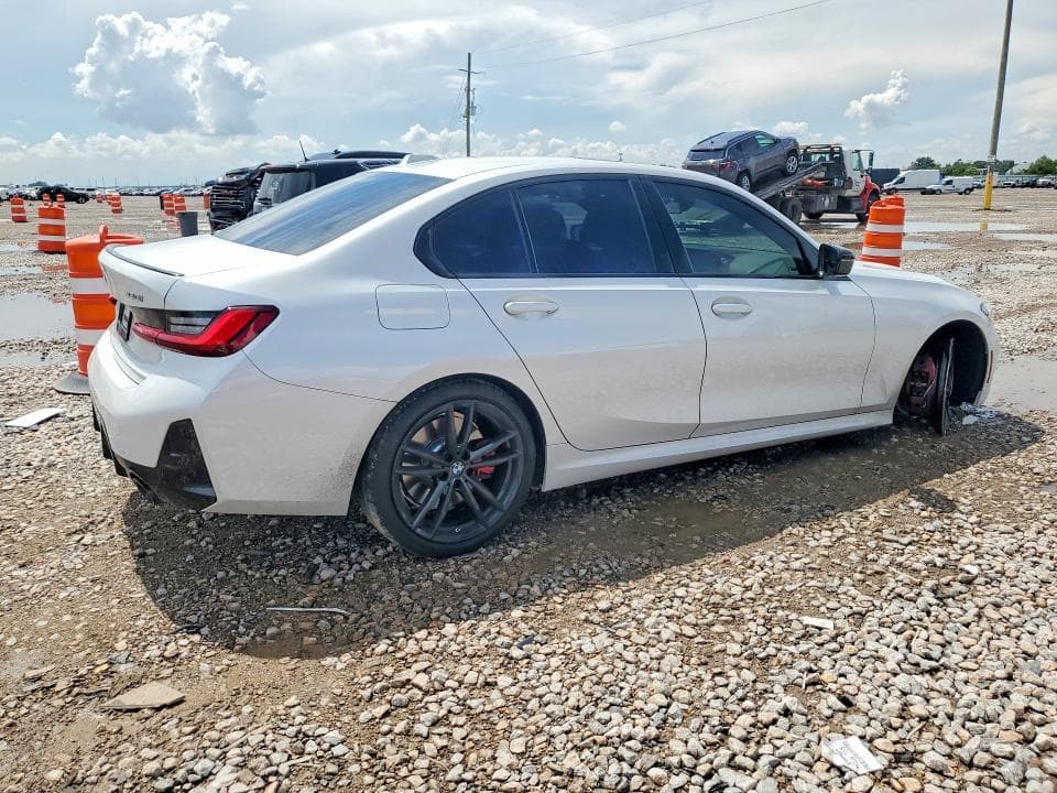 2024 BMW 330XI 3