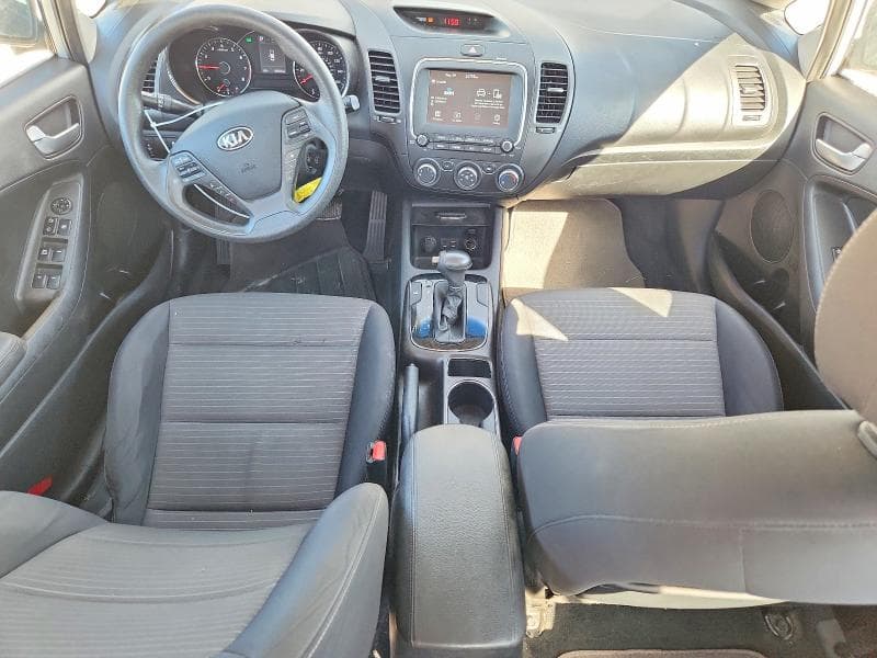 2018 KIA FORTE LX 8