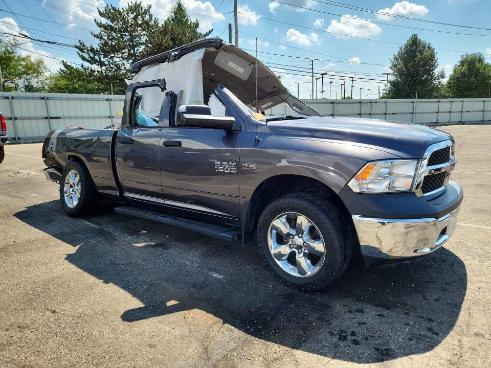 2017 RAM 1500 ST 4
