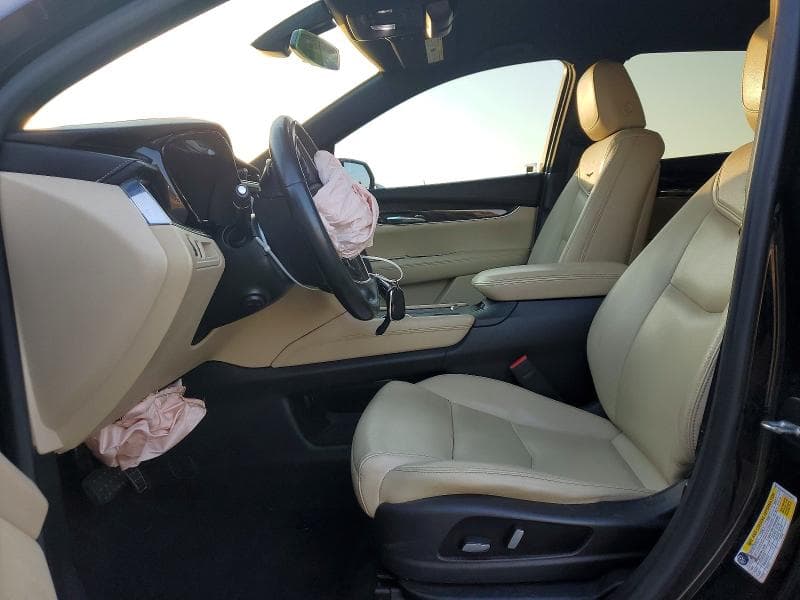 2017 CADILLAC XT5 7