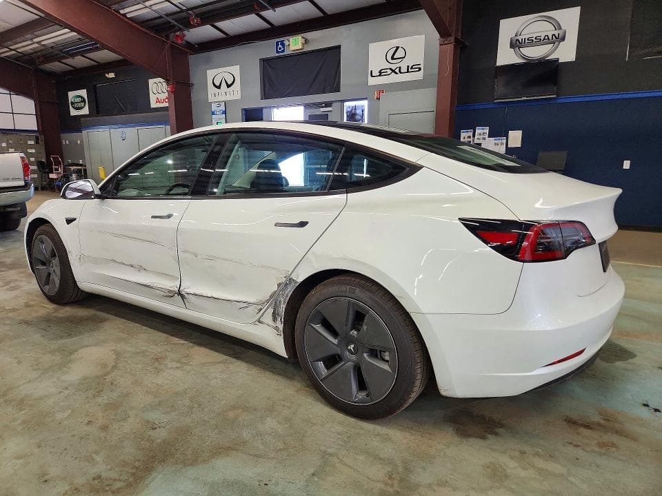 2023 TESLA MODEL 3 2