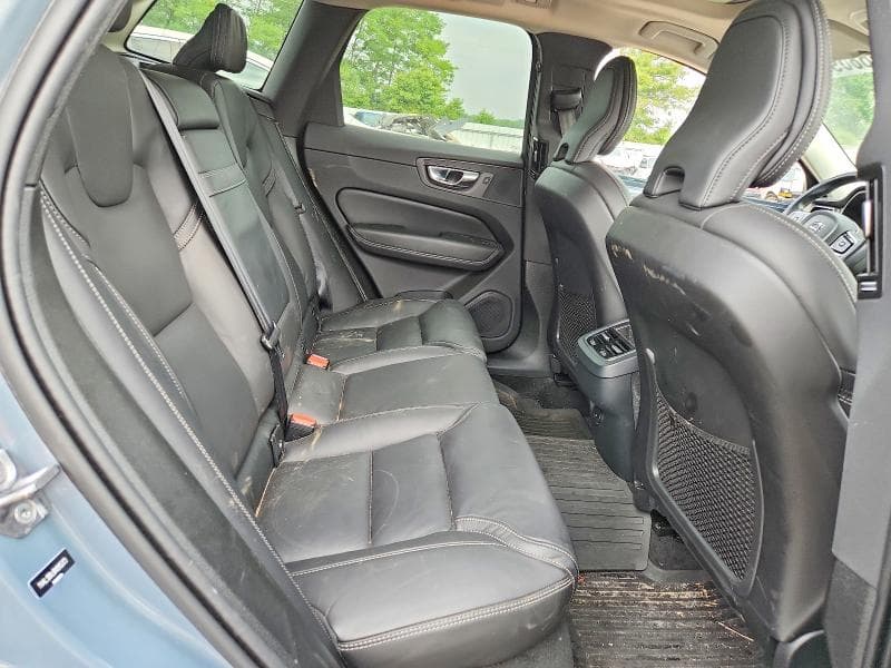 2022 VOLVO XC60 B5 INSCRIPTION 11