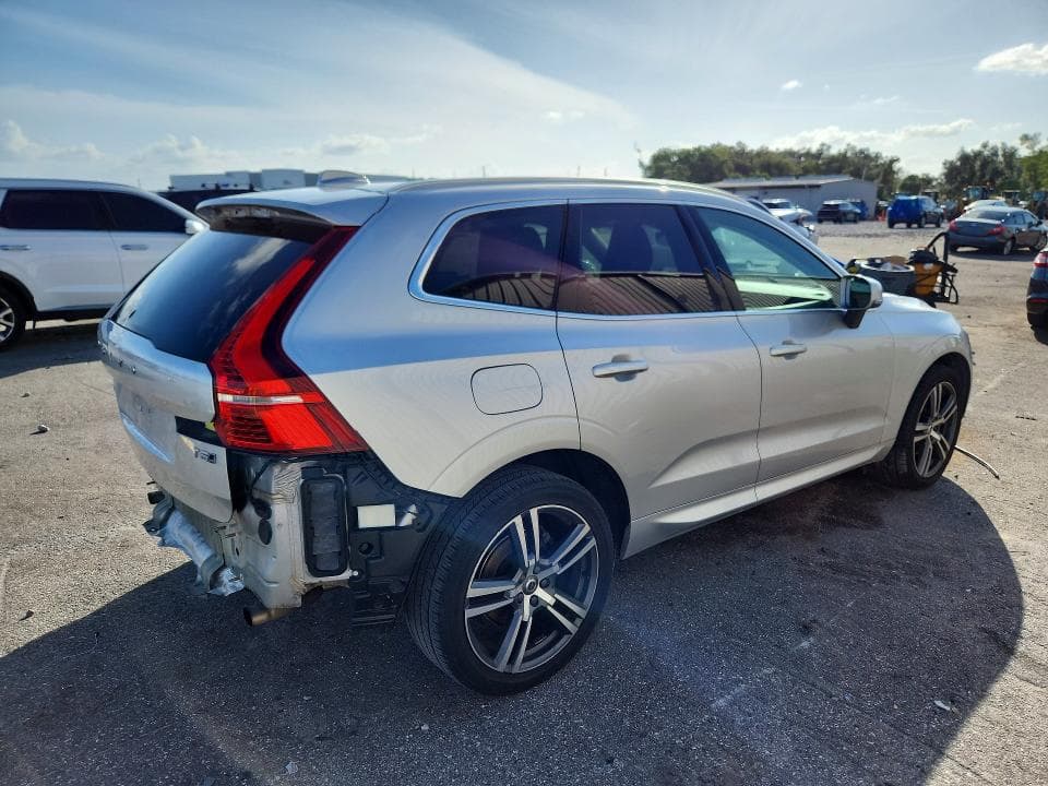 2018 VOLVO XC60 T5 3